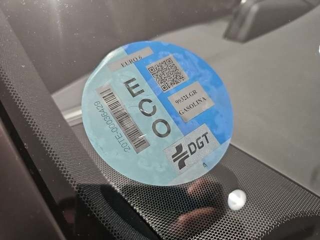 Lexus UX 250h Business 2WD 135 kW (184 CV) Vehículo usado en Madrid - 7 Lexus UX 250h Business 2WD 135 kW (184 CV) Vehículo usado en Madrid - 7