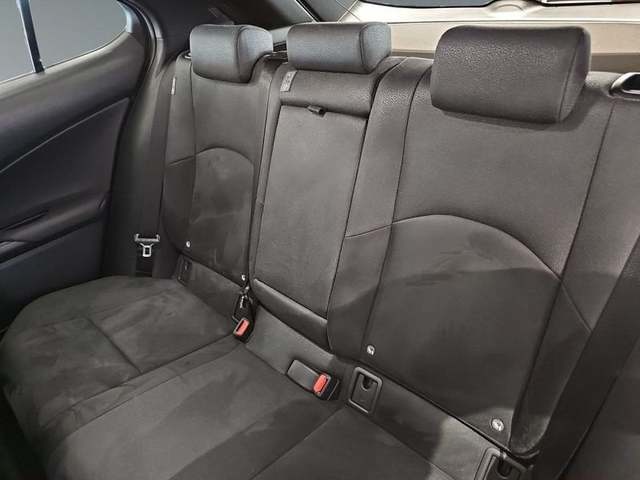 Lexus UX 250h Business 2WD 135 kW (184 CV) Vehículo usado en Madrid - 9 Lexus UX 250h Business 2WD 135 kW (184 CV) Vehículo usado en Madrid - 9