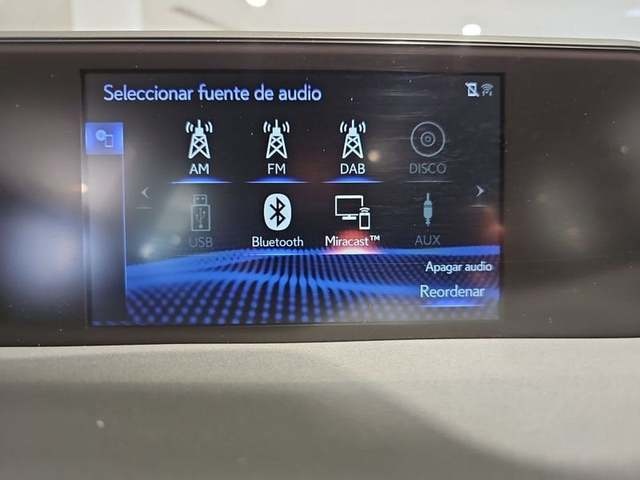 Lexus UX 250h Business 2WD 135 kW (184 CV) Vehículo usado en Madrid - 15 Lexus UX 250h Business 2WD 135 kW (184 CV) Vehículo usado en Madrid - 15