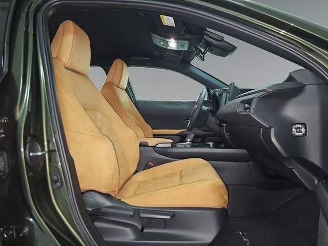 Lexus UX 300h Plus 146 kW (199 CV) Vehículo usado en Madrid - 7