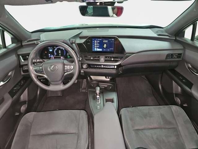 Lexus UX 300h Plus 146 kW (199 CV) Vehículo usado en Madrid - 14 Lexus UX 300h Plus 146 kW (199 CV) Vehículo usado en Madrid - 14