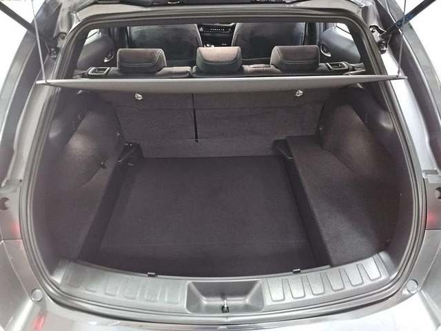 Lexus UX 300h Plus 146 kW (199 CV) Vehículo usado en Madrid - 39