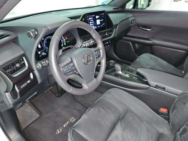 Lexus UX 300h Plus 146 kW (199 CV) Vehículo usado en Madrid - 10 Lexus UX 300h Plus 146 kW (199 CV) Vehículo usado en Madrid - 10