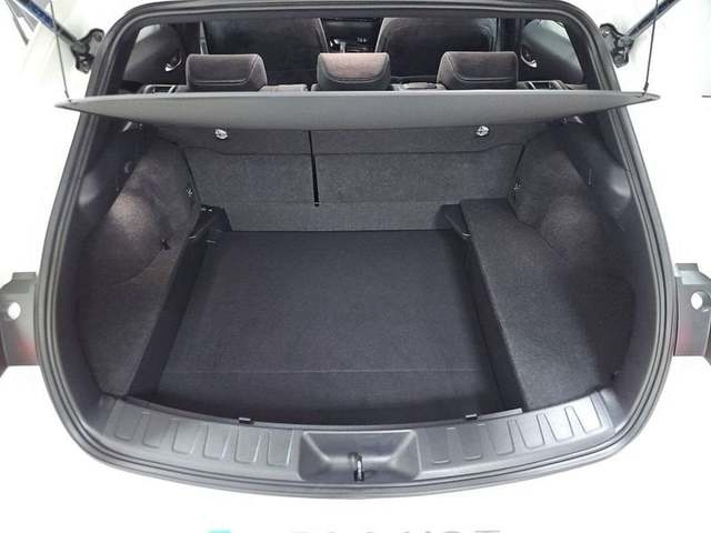 Lexus UX 300h Plus 146 kW (199 CV) Vehículo usado en Madrid - 37