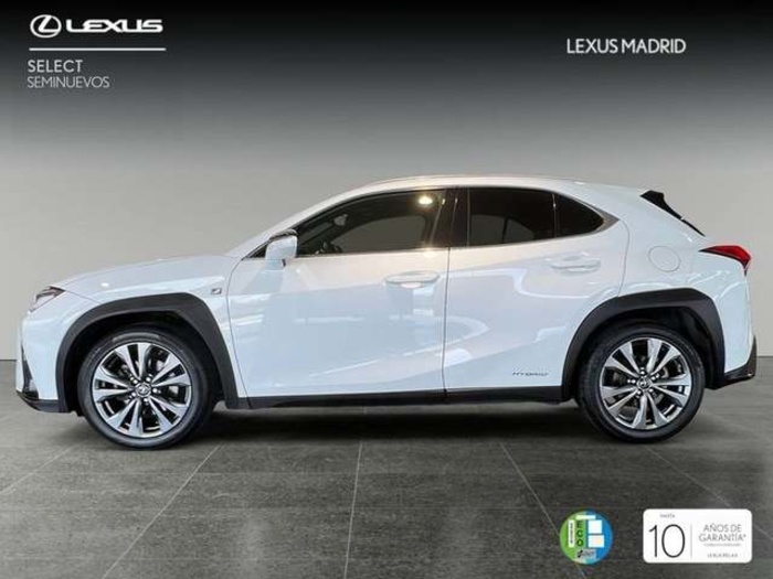 Lexus UX 250h F Sport 135 kW (184 CV) Vehículo usado en Madrid - 3 Lexus UX 250h F Sport 135 kW (184 CV) Vehículo usado en Madrid - 3