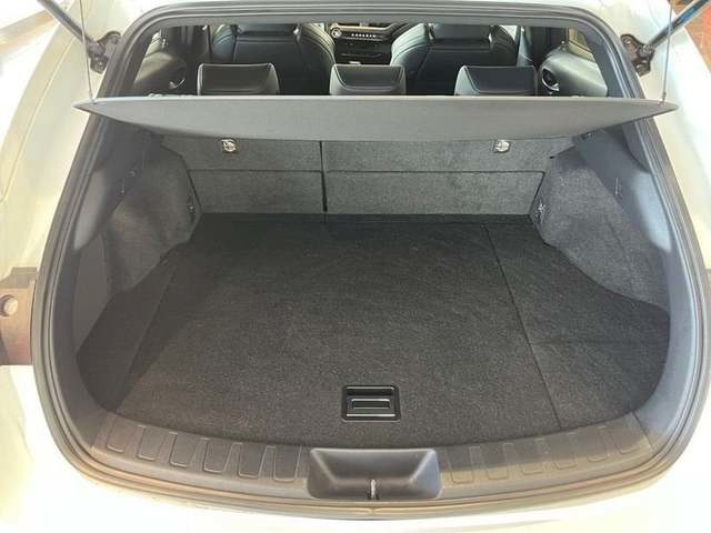 Lexus UX 250h F Sport 135 kW (184 CV) Vehículo usado en Madrid - 28 Lexus UX 250h F Sport 135 kW (184 CV) Vehículo usado en Madrid - 28