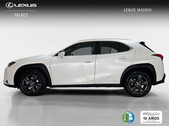 Lexus UX 250h Business 2WD 135 kW (184 CV) Vehículo usado en Madrid - 3