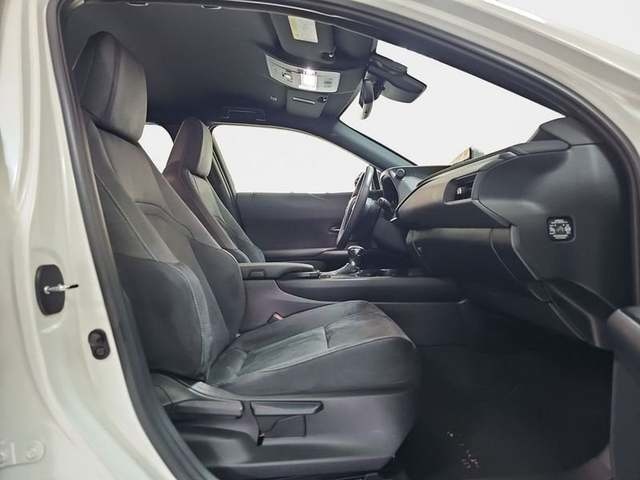 Lexus UX 250h Business 2WD 135 kW (184 CV) Vehículo usado en Madrid - 7