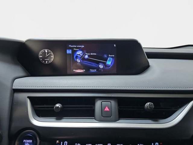 Lexus UX 250h Business 2WD 135 kW (184 CV) Vehículo usado en Madrid - 22