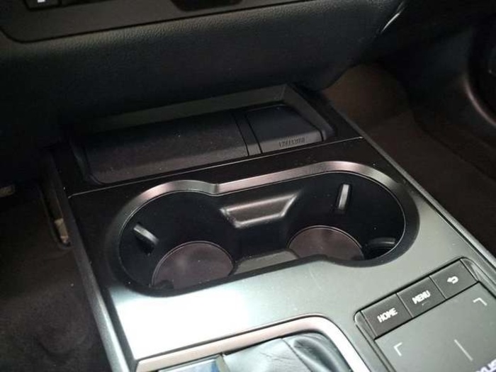 Lexus UX 250h Business 2WD 135 kW (184 CV) Vehículo usado en Madrid - 32 Lexus UX 250h Business 2WD 135 kW (184 CV) Vehículo usado en Madrid - 32