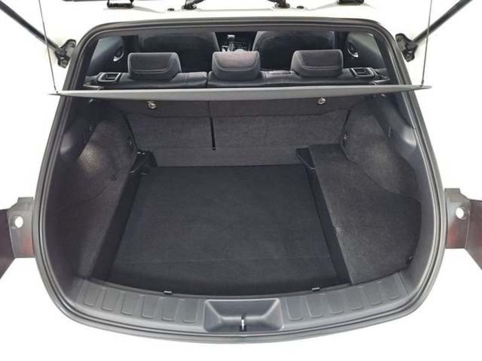 Lexus UX 250h Business 2WD 135 kW (184 CV) Vehículo usado en Madrid - 40 Lexus UX 250h Business 2WD 135 kW (184 CV) Vehículo usado en Madrid - 40