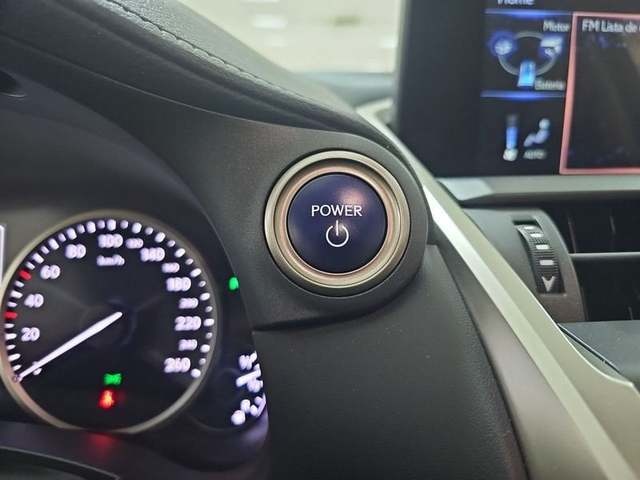 Lexus NX 300h Premium 2WD 145 kW (197 CV) Vehículo usado en Madrid - 21 Lexus NX 300h Premium 2WD 145 kW (197 CV) Vehículo usado en Madrid - 21