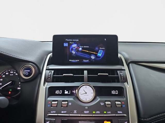 Lexus NX 300h Premium 2WD 145 kW (197 CV) Vehículo usado en Madrid - 22 Lexus NX 300h Premium 2WD 145 kW (197 CV) Vehículo usado en Madrid - 22