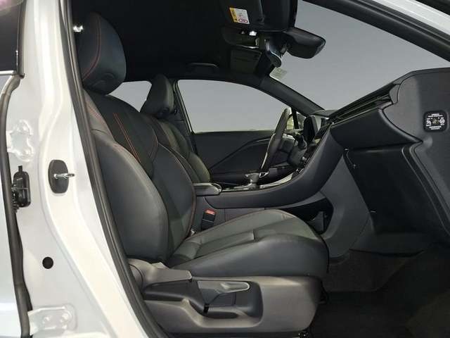 Lexus LBX 1.5 HEV Emotion+ 100 kW (136 CV) Vehículo usado en Madrid - 7