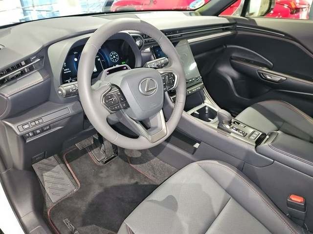 Lexus LBX 1.5 HEV Emotion+ 100 kW (136 CV) Vehículo usado en Madrid - 8 Lexus LBX 1.5 HEV Emotion+ 100 kW (136 CV) Vehículo usado en Madrid - 8