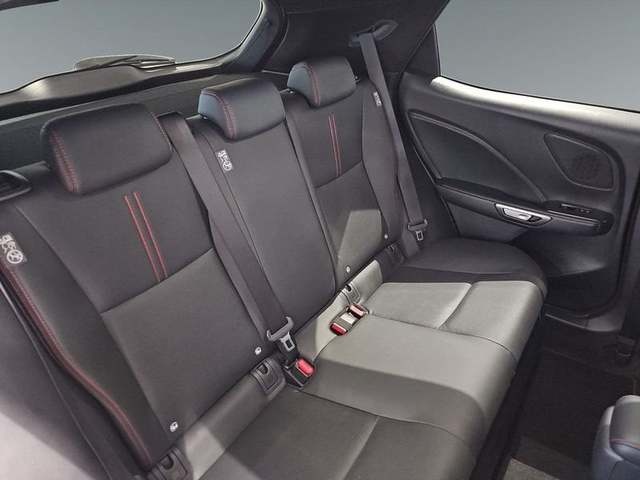 Lexus LBX 1.5 HEV Emotion+ 100 kW (136 CV) Vehículo usado en Madrid - 9