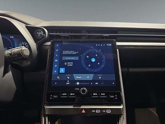 Lexus LBX 1.5 HEV Emotion+ 100 kW (136 CV) Vehículo usado en Madrid - 19