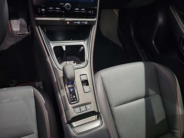 Lexus LBX 1.5 HEV Emotion+ 100 kW (136 CV) Vehículo usado en Madrid - 22