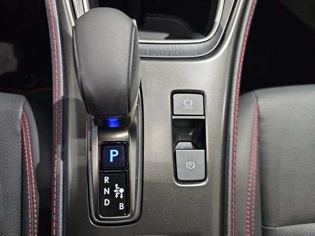 Lexus LBX 1.5 HEV Emotion+ 100 kW (136 CV) Vehículo usado en Madrid - 25