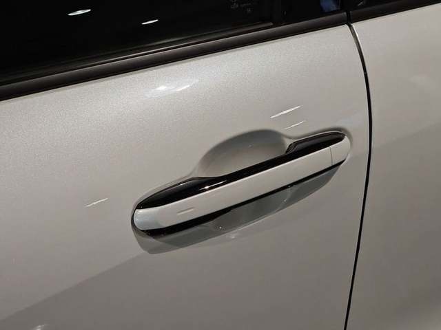 Lexus LBX 1.5 HEV Emotion+ 100 kW (136 CV) Vehículo usado en Madrid - 34