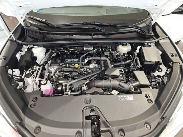 Lexus LBX 1.5 HEV Emotion+ 100 kW (136 CV) Vehículo usado en Madrid - 41