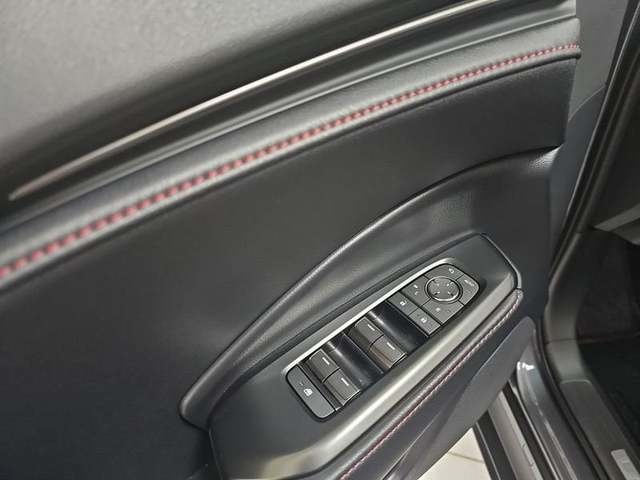 Lexus LBX 1.5 HEV Emotion+ 100 kW (136 CV) Vehículo usado en Madrid - 21 Lexus LBX 1.5 HEV Emotion+ 100 kW (136 CV) Vehículo usado en Madrid - 21