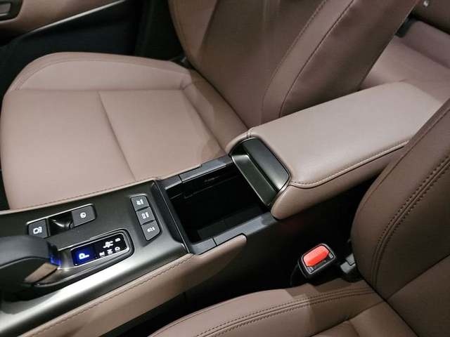 Lexus LBX 1.5 HEV Elegant Plus 100 kW (136 CV) Vehículo usado en Madrid - 33 Lexus LBX 1.5 HEV Elegant Plus 100 kW (136 CV) Vehículo usado en Madrid - 33