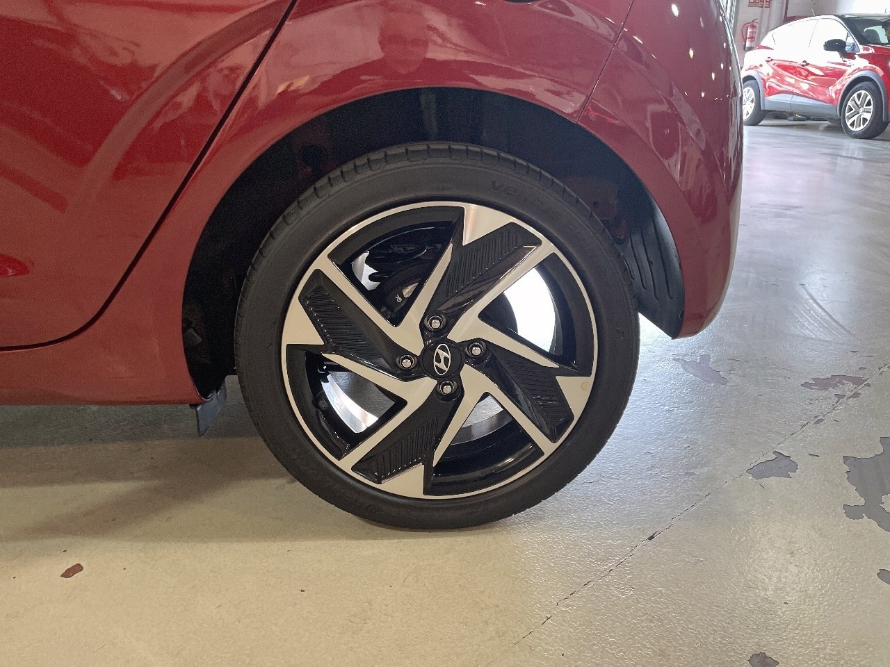 Hyundai i10 1.2 Tecno AT 62 kW (84 CV) - 4