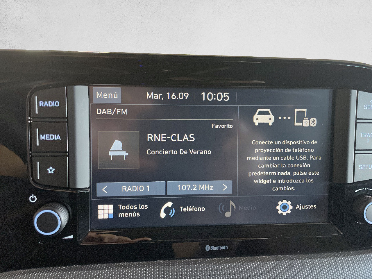 Hyundai i10 1.2 Tecno AT 62 kW (84 CV) - 9