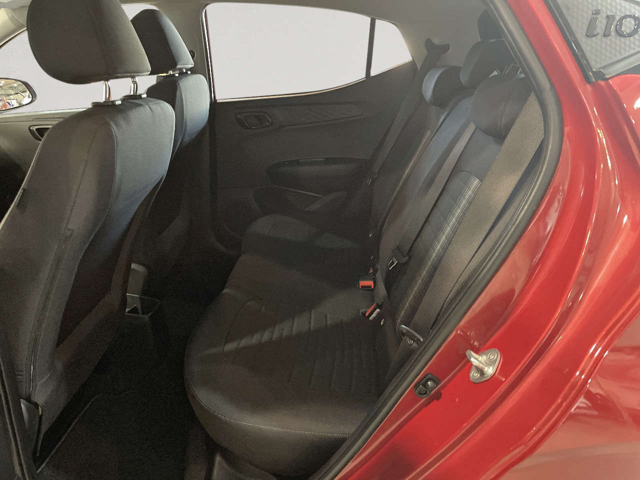 Hyundai i10 1.2 Tecno AT 62 kW (84 CV) - 12