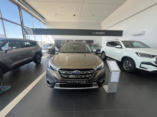 SubaruOutback 2.5 Touring AWD CVT Lineartronic 124 kW (169 CV)9