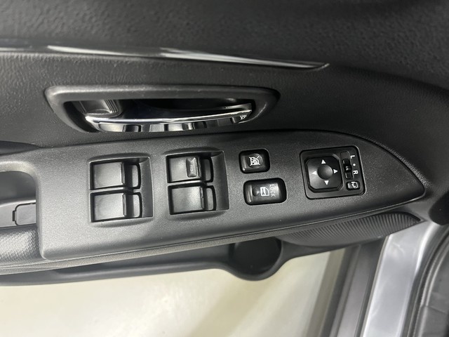 MitsubishiASX 160 MPI Kaiteki 86 kW (117 CV) Vehículo usado en Barcelona - 10