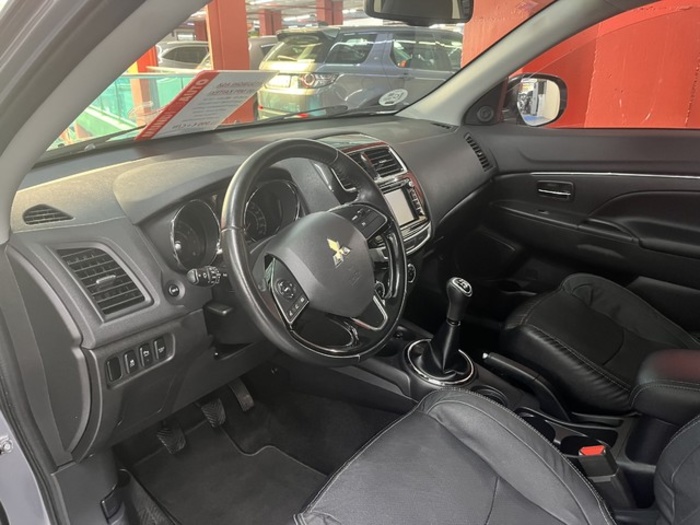 MitsubishiASX 160 MPI Kaiteki 86 kW (117 CV) Vehículo usado en Barcelona - 11 MitsubishiASX 160 MPI Kaiteki 86 kW (117 CV) Vehículo usado en Barcelona - 11