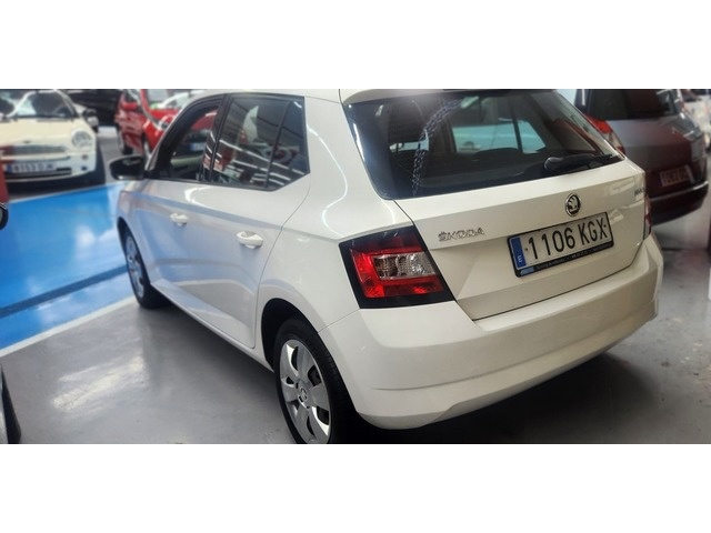 SkodaFabia 1.4 TDI Active 55 kW (75 CV) Vehículo usado en Barcelona - 2 SkodaFabia 1.4 TDI Active 55 kW (75 CV) Vehículo usado en Barcelona - 2