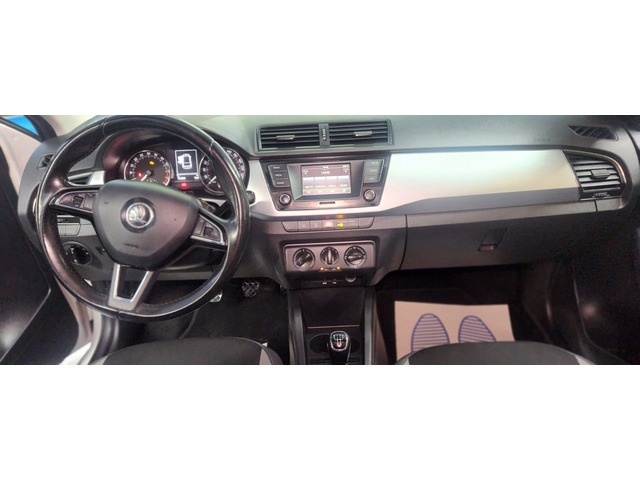 SkodaFabia 1.4 TDI Active 55 kW (75 CV) Vehículo usado en Barcelona - 5