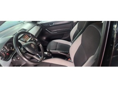 Skoda Fabia 1.4 TDI Active 55 kW (75 CV) Skoda Fabia 1.4 TDI Active 55 kW (75 CV)