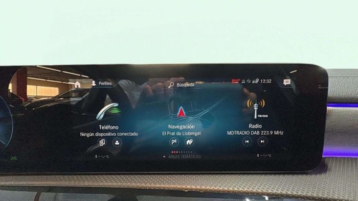 Mercedes-BenzClase A 180 d 85 kW (116 CV) Vehículo usado en Barcelona - 13 Mercedes-BenzClase A 180 d 85 kW (116 CV) Vehículo usado en Barcelona - 13