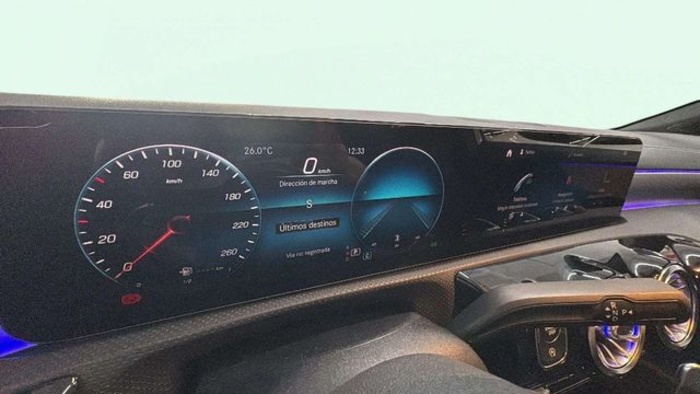 Mercedes-BenzClase A 180 d 85 kW (116 CV) Vehículo usado en Barcelona - 14 Mercedes-BenzClase A 180 d 85 kW (116 CV) Vehículo usado en Barcelona - 14