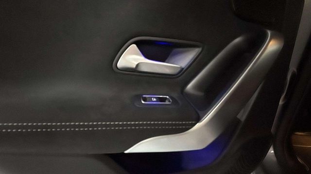 Mercedes-BenzClase A 180 d 85 kW (116 CV) Vehículo usado en Barcelona - 17