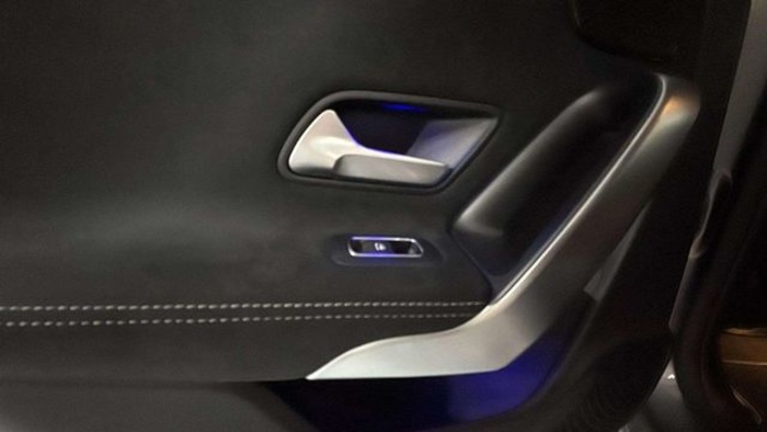 Mercedes-BenzClase A 180 d 85 kW (116 CV) Vehículo usado en Barcelona - 17 Mercedes-BenzClase A 180 d 85 kW (116 CV) Vehículo usado en Barcelona - 17