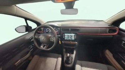 Citroen C3 PureTech 82 C-Series 61 kW (83 CV) Citroen C3 PureTech 82 C-Series 61 kW (83 CV)