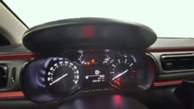 Citroen C3 PureTech 82 C-Series 61 kW (83 CV) Citroen C3 PureTech 82 C-Series 61 kW (83 CV)