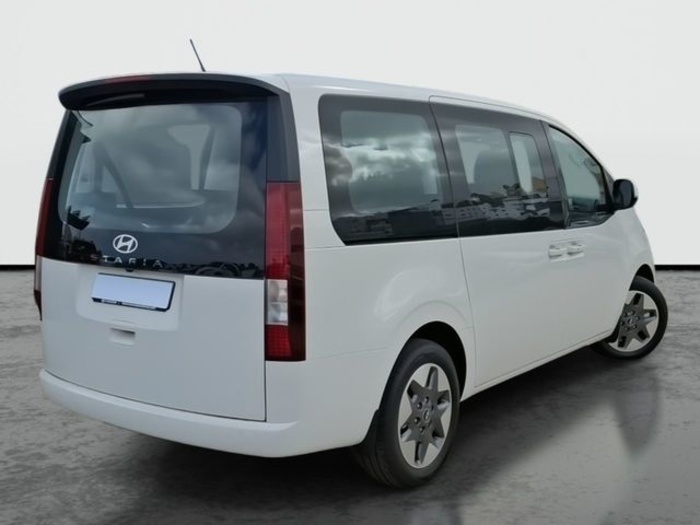 Hyundai Staria 1.6 T-GDi HEV Smartsense Auto 167 kW (225 CV) Vehículo usado en Las Palmas - 2 Hyundai Staria 1.6 T-GDi HEV Smartsense Auto 167 kW (225 CV) Vehículo usado en Las Palmas - 2