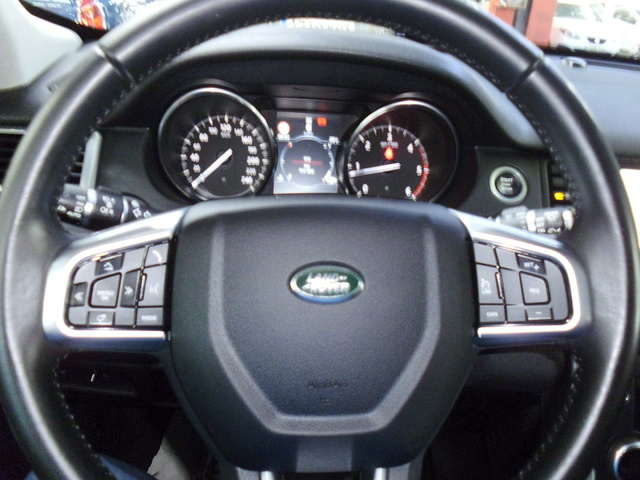 Land RoverDiscovery Sport 2.0L TD4 HSE 4x4 110 kW (150 CV) Vehículo usado en Barcelona - 19