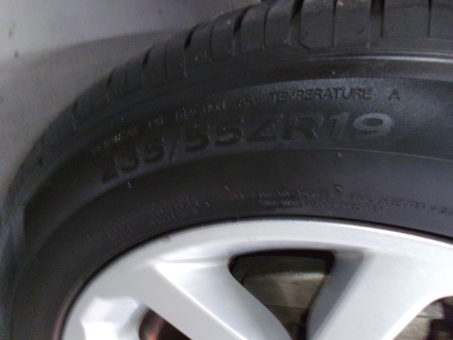 Land RoverDiscovery Sport 2.0L TD4 HSE 4x4 110 kW (150 CV) Vehículo usado en Barcelona - 26 Land RoverDiscovery Sport 2.0L TD4 HSE 4x4 110 kW (150 CV) Vehículo usado en Barcelona - 26