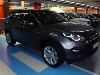 Land Rover Discovery Sport 2.0L TD4 HSE 4x4 110 kW (150 CV) Land Rover Discovery Sport 2.0L TD4 HSE 4x4 110 kW (150 CV)