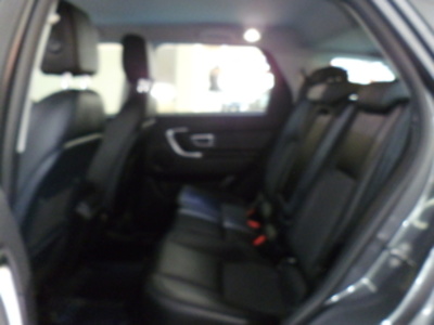 Land Rover Discovery Sport 2.0L TD4 HSE 4x4 110 kW (150 CV) Land Rover Discovery Sport 2.0L TD4 HSE 4x4 110 kW (150 CV)