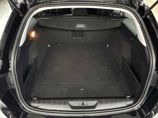 Peugeot308 SW PureTech 130 S&S Style 96 kW (130 CV) Vehículo usado en Barcelona - 9 Peugeot308 SW PureTech 130 S&S Style 96 kW (130 CV) Vehículo usado en Barcelona - 9