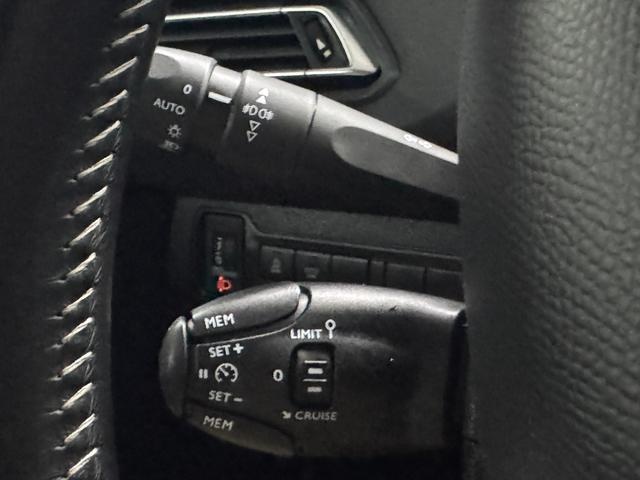 Peugeot308 SW PureTech 130 S&S Style 96 kW (130 CV) Vehículo usado en Barcelona - 18 Peugeot308 SW PureTech 130 S&S Style 96 kW (130 CV) Vehículo usado en Barcelona - 18