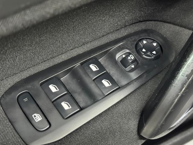 Peugeot308 SW PureTech 130 S&S Style 96 kW (130 CV) Vehículo usado en Barcelona - 25